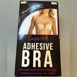 Fashion Forms Superlite Adhesive Bra in Beige DD